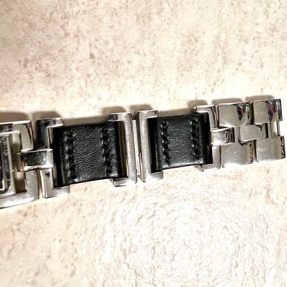 Fossil ES1851 Stainless Steel 50m Water Resistant Woman's Watch Black leather - Picture 6 of 12